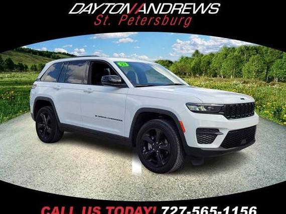 JEEP GRAND CHEROKEE 2023 1C4RJGAG2PC552911 image